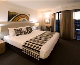 Central Cosmo Apartments - VIC Tourism 1