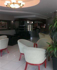 Hotel Gloria - VIC Tourism 2
