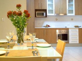 La Vida On Anzac - VIC Tourism 2