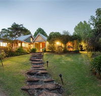 Mt Glorious Getaway Cottages and Conference Centre - VIC Tourism