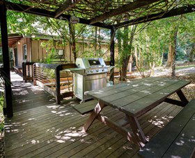 Mt Glorious Getaway Cottages And Conference Centre - VIC Tourism 2