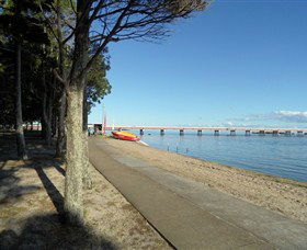 Sylvan Beach Resort - VIC Tourism 1