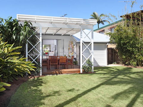 Corporate Beach House - VIC Tourism 0
