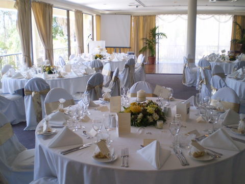 Mt Ommaney Hotel Apartments - VIC Tourism 3