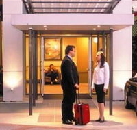 Quality Hotel Airport International - VIC Tourism
