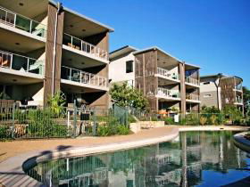Stradbroke Island Beach Hotel Spa Resort - VIC Tourism 1