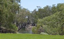 Beds On The Barwon - VIC Tourism 1