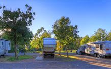 Highway Tourist Village And Caravan Park - VIC Tourism 4
