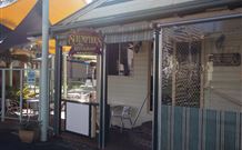 Pleasurelea Tourist Resort And Caravan Park - VIC Tourism 1