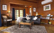 Cabins In The Clouds - VIC Tourism 0