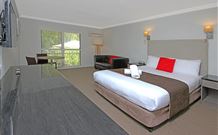 Lincoln Downs Resort And Spa - VIC Tourism 1