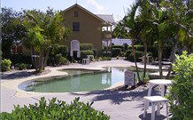 Lorikeet Boutique Escape 416 - VIC Tourism 1