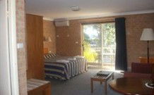 Sundowner Huskisson Bayside Resort - VIC Tourism 1