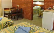 Castlereagh Motor Inn - Gilgandra - VIC Tourism 0