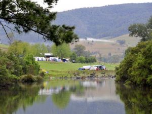 Cundle Flat Farm - VIC Tourism 3