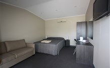 Copper City Motel - Cobar - VIC Tourism 4