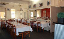 Family Hotel - Bathurst - VIC Tourism 0