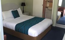 High Mountains Motor Inn - VIC Tourism 0