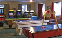 Matterhorn Ski Lodge - Perisher Valley - VIC Tourism 1