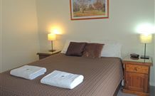 Melview Greens Apartments - Orange - VIC Tourism 4