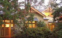 Moments Mountain Retreat - VIC Tourism 0