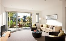 Pullman Magenta Shores Resort - The Entrance - VIC Tourism 3