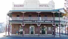 Railway Hotel - Grenfell - VIC Tourism 0