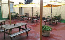 Royal Mail Hotel Braidwood - Braidwood - VIC Tourism 3