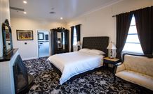 The Commercial Boutique Hotel - Tenterfield - VIC Tourism 2