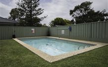 Wallarah Bay Motel - VIC Tourism 1