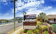 Woongarra Motel - North Haven - VIC Tourism 1