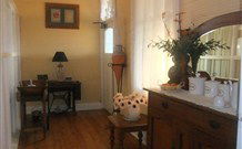 Lake View Farm House - VIC Tourism 1