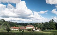 Cruickshanks Armidale Bed And Breakfast - VIC Tourism 0