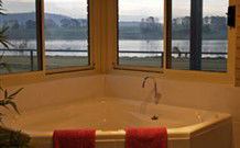 Mannus Lake B And B - VIC Tourism 1