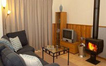 Stroudover Cottage - VIC Tourism 0