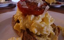 The Globe Inn - VIC Tourism 5