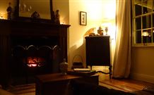 The Globe Inn - VIC Tourism 7