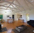 Yellow Dog Cottage - - VIC Tourism