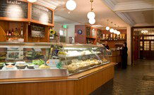 Jindera Hotel Motel - VIC Tourism 7