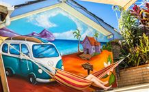 Riverina Hotel Holbrook - VIC Tourism 4