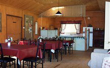 Azalea Cottage - VIC Tourism 1