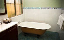 Berringer Lake Holiday Cottages - VIC Tourism 6