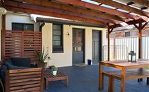 Chalet Chic - VIC Tourism 7