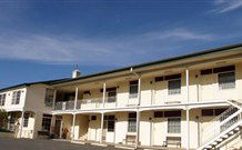 Cooma Gateway Holiday Cabins - VIC Tourism 0