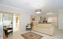 Marengo Chalet - VIC Tourism 3