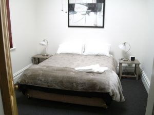 Lilac Cottage - VIC Tourism 3