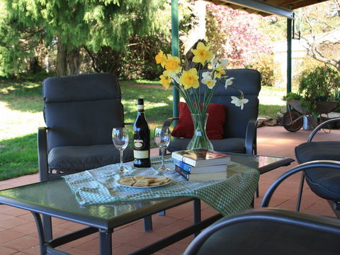 Dairy Park Farm Stay Bed And Breakfast - VIC Tourism 2