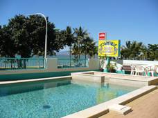 Townsville Seaside Apartments - VIC Tourism 10