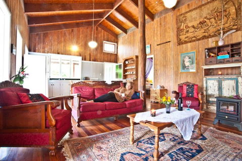 Noosa Avalon Farm Cottages - VIC Tourism 7