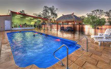 Pilcher Cottage - VIC Tourism 7